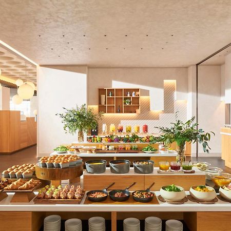 Omo7 Osaka By Hoshino Resorts Kültér fotó The buffet at the lounge